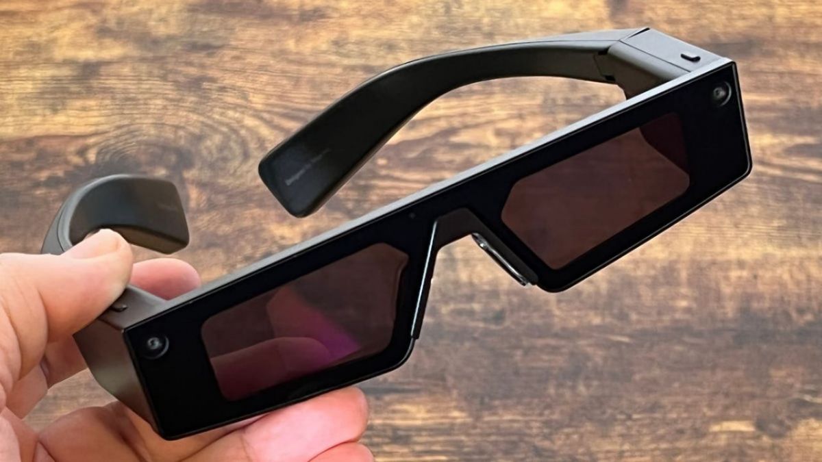 Snapchat Spectacles 4 Smart Glasses Review: a photo-taking device to record moments